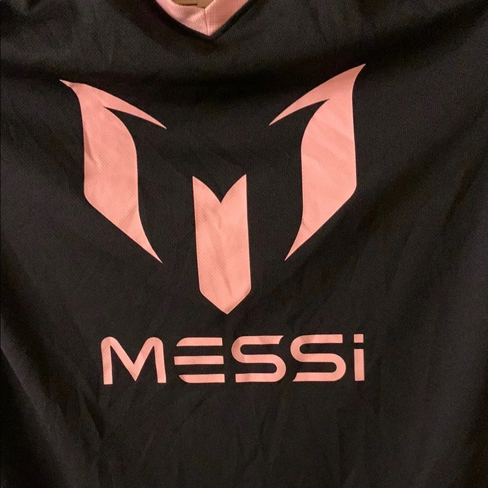 Messi Shirt (BIN M) - Picture 2 of 5